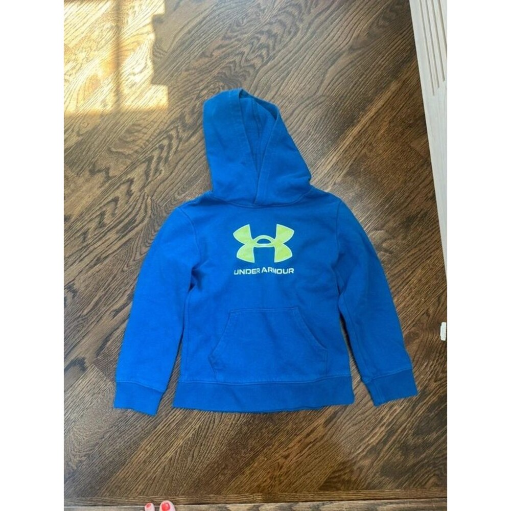 Boys Size 4/5 Clothing Lot Under Armour Levi’s Batman Monster Jam Old Navy 17 Pc - Picture 10 of 16
